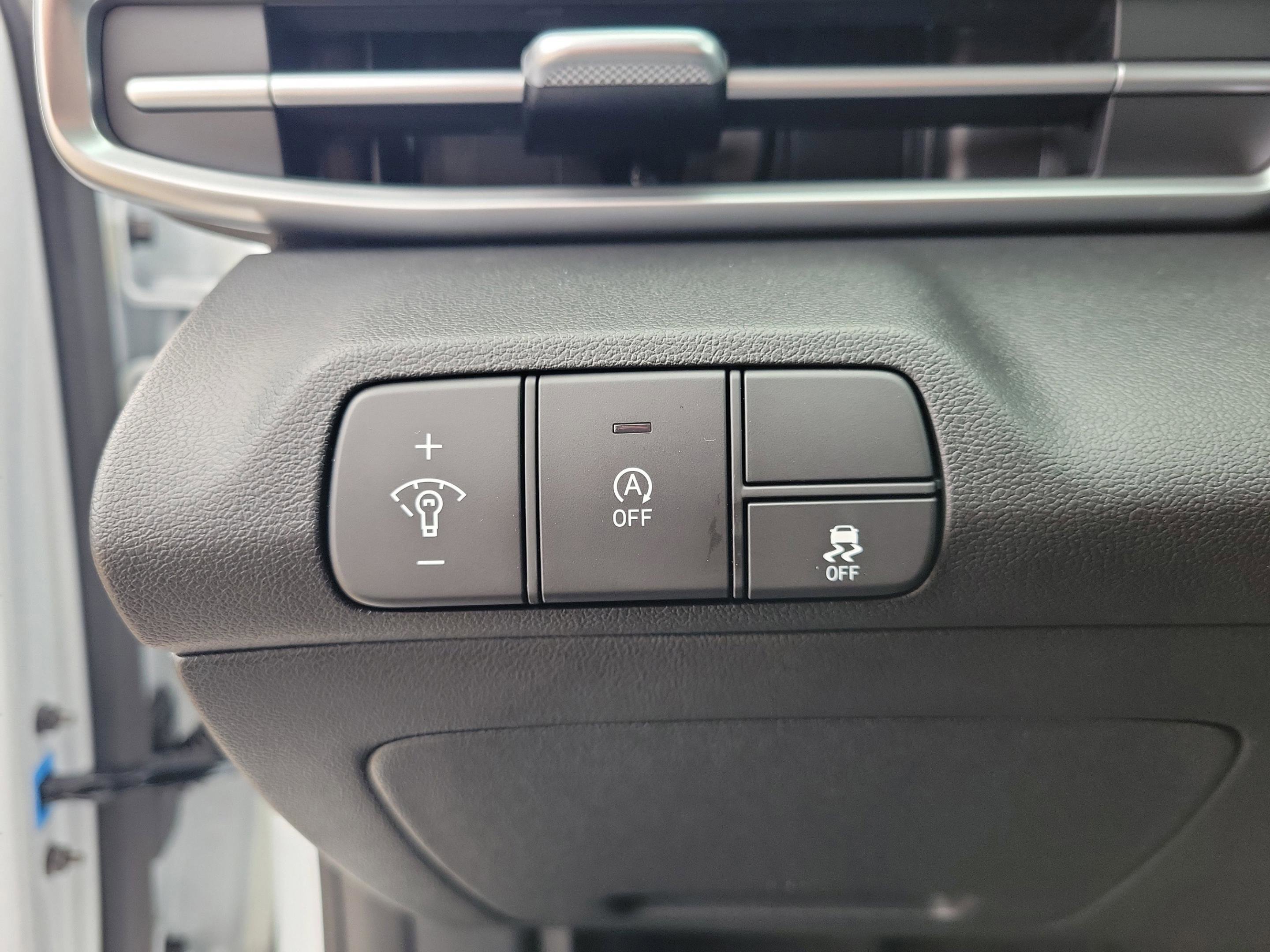 New 2026 Hyundai Elantra SE image 21