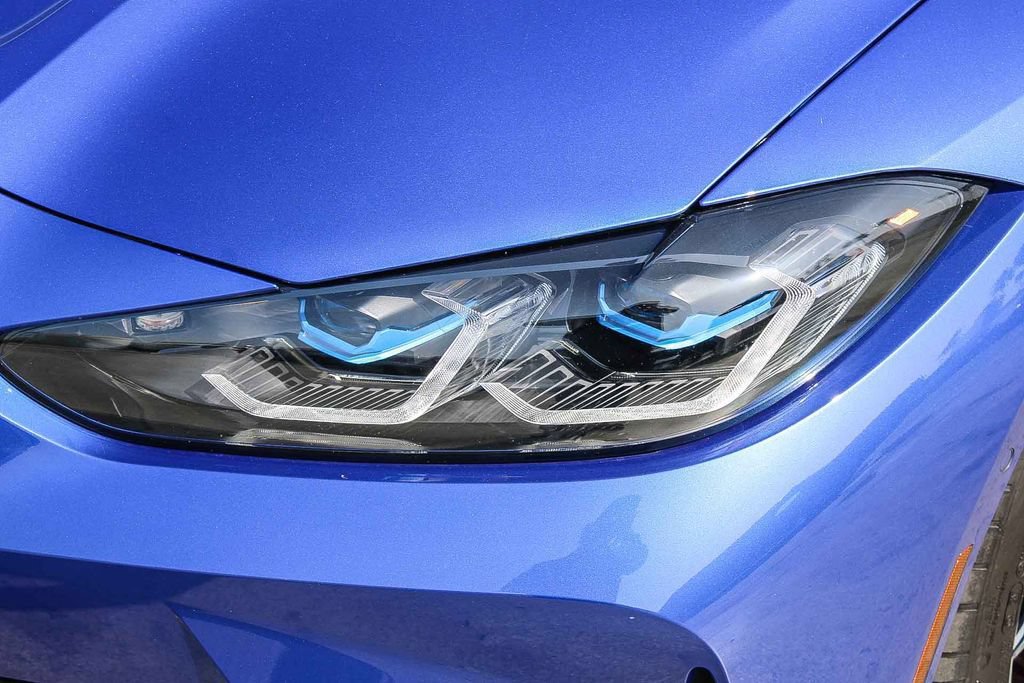 Used 2023 BMW M4 xDrive Competition AWD/4WD image 5