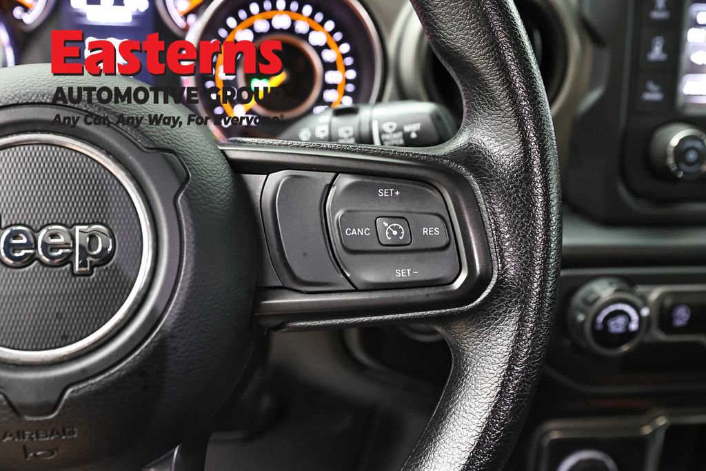 Used 2021 Jeep Wrangler Unlimited Sport image 16