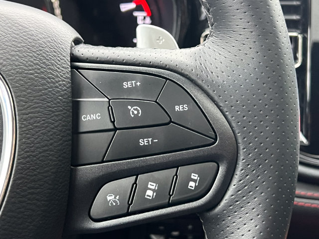 Used 2025 Dodge Durango GT AWD/4WD image 22
