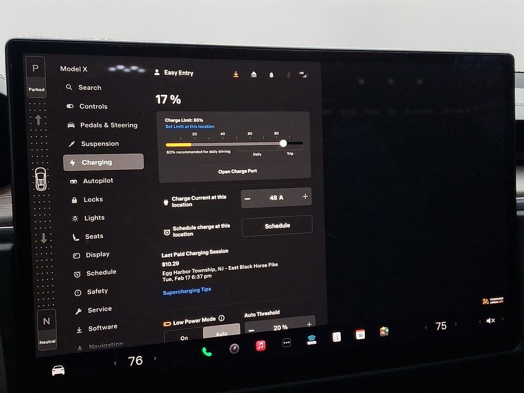 Used 2024 Tesla Model X image 22