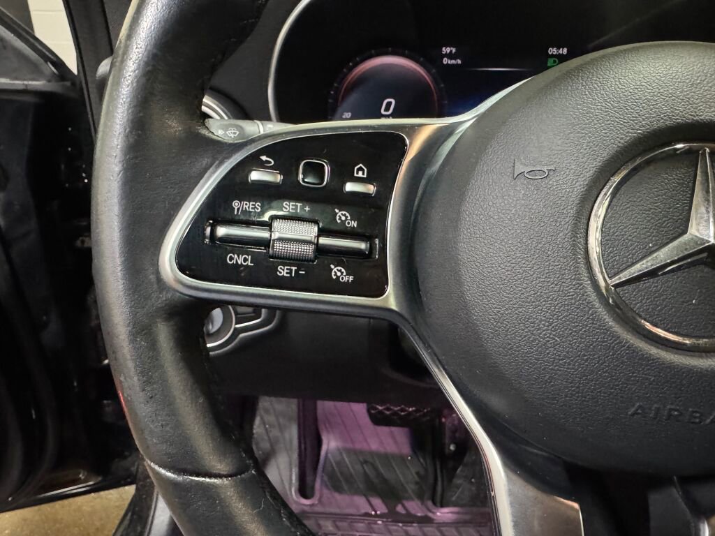 Used 2020 Mercedes-Benz GLC 300 4MATIC Coupe image 13