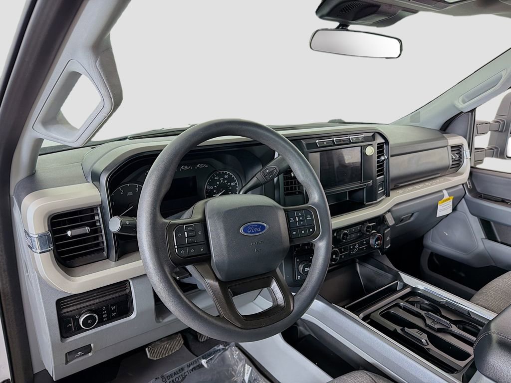 Used 2024 Ford F250 XLT w/ FX4 Off-Road Package AWD/4WD image 13