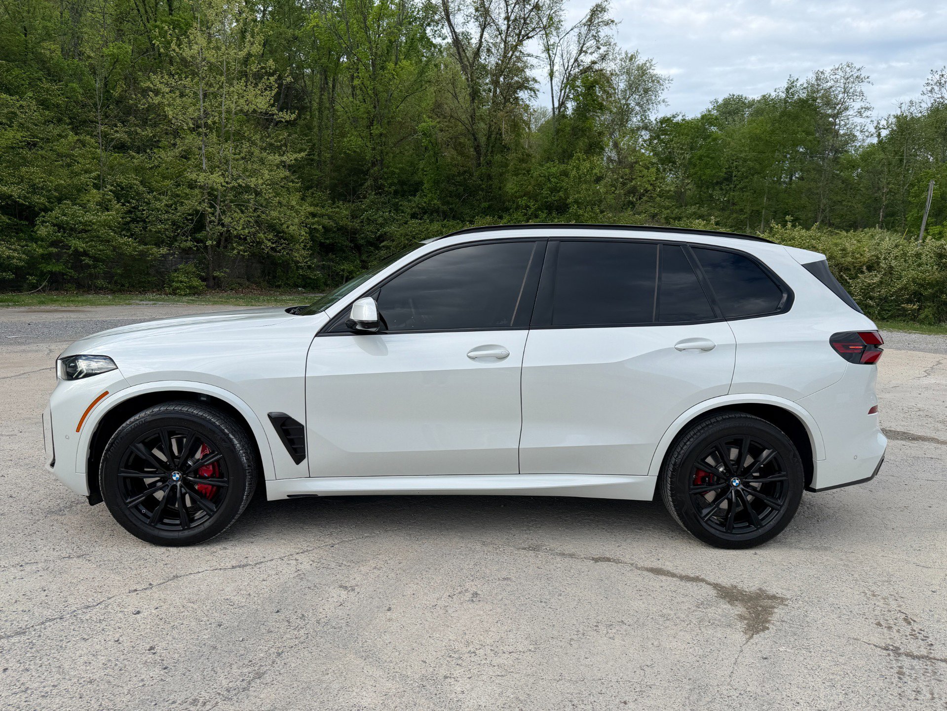 Used 2024 BMW X5 xDrive40i w/ M Sport Package image 8