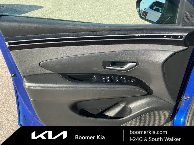 Used 2023 Hyundai Tucson Limited image 16