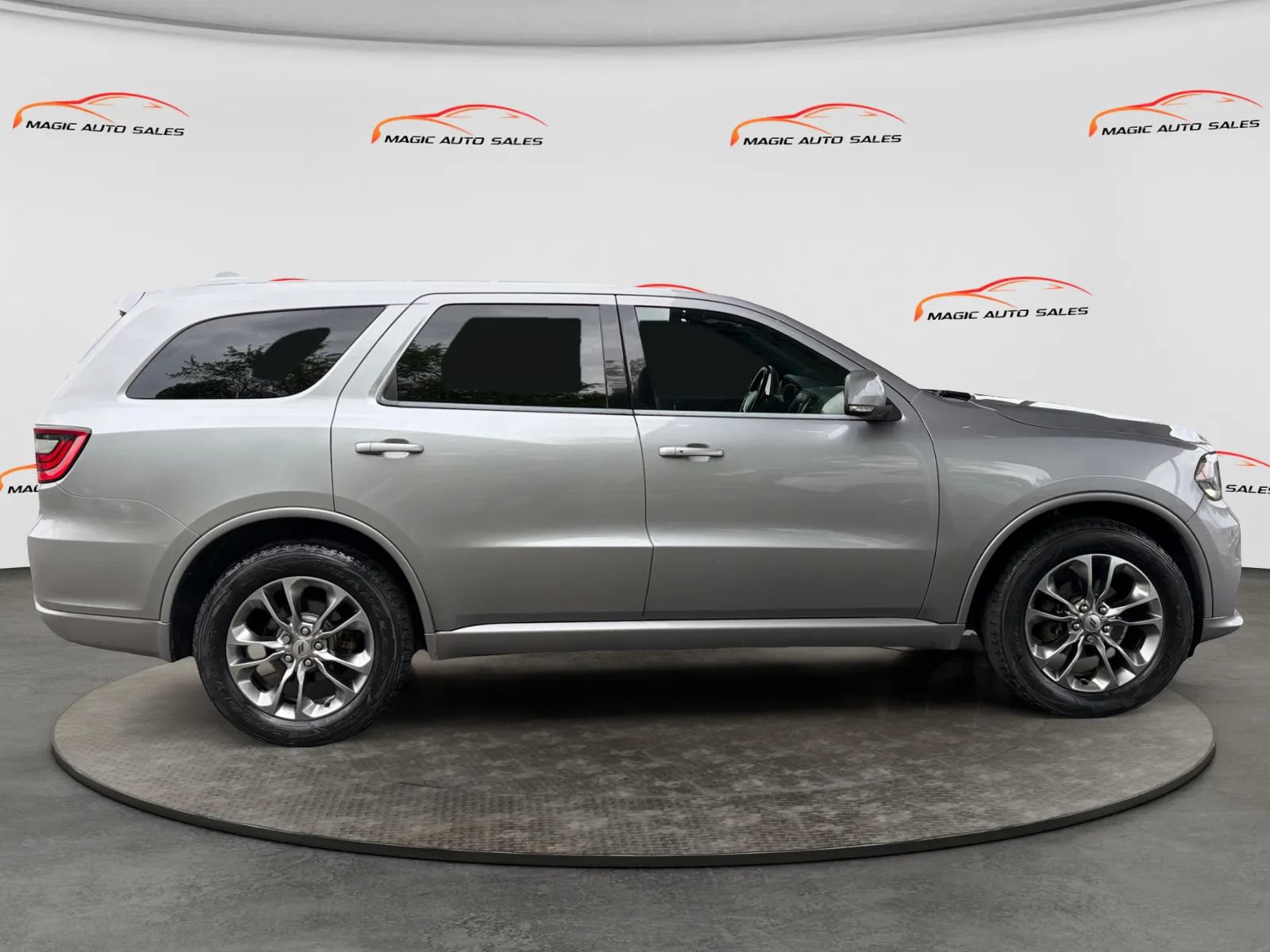 Used 2019 Dodge Durango GT AWD/4WD image 6