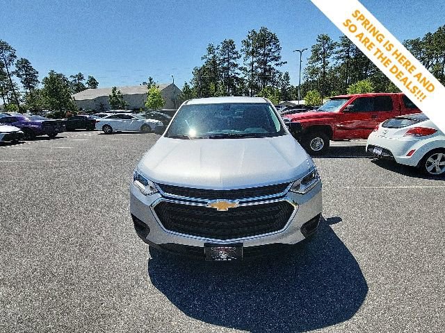 Used 2020 Chevrolet Traverse LS FWD image 4
