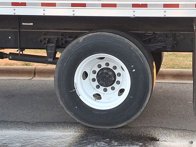 Used 2023 Ford F650 2WD Regular Cab Super Duty image 8