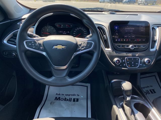 Used 2023 Chevrolet Malibu LT FWD image 7