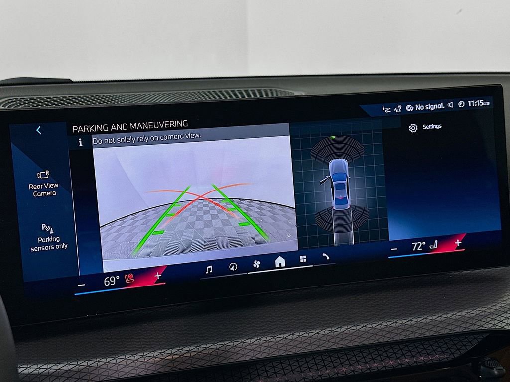 New 2026 BMW 330i xDrive Sedan w/ Premium Package image 18