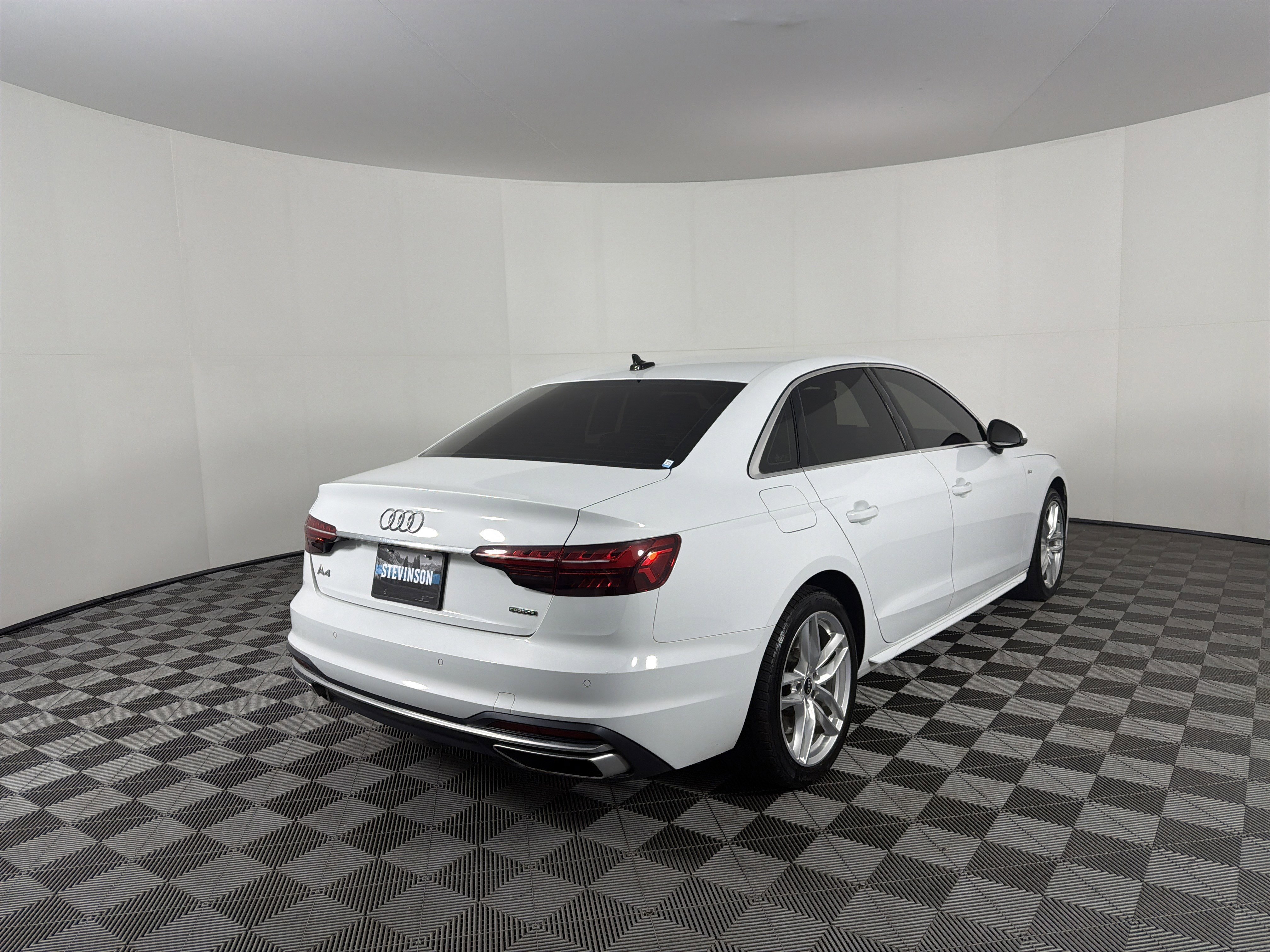 Used 2021 Audi A4 2.0T Premium Plus w/ Premium Plus Package image 29