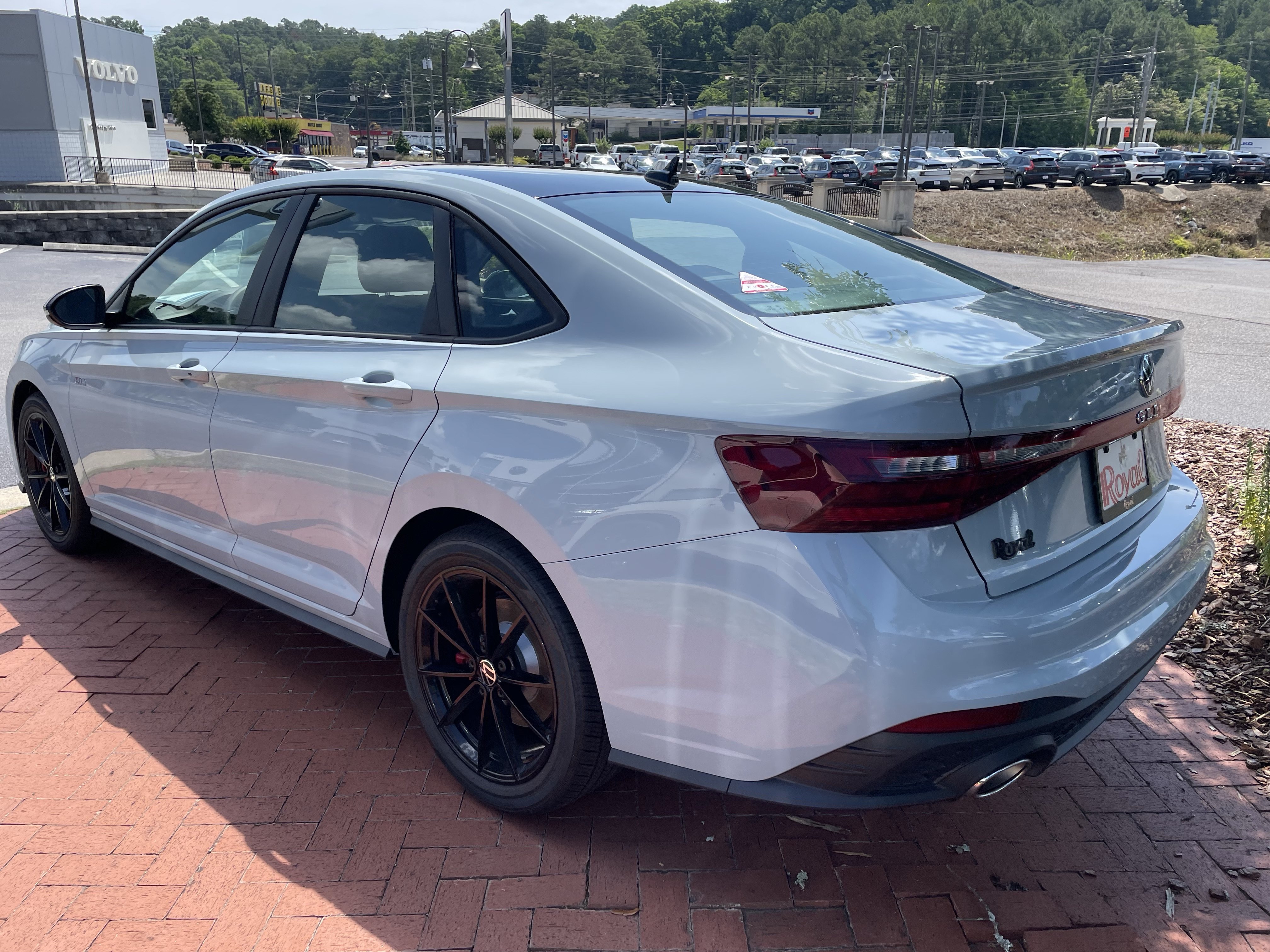 New 2026 Volkswagen Jetta GLI Autobahn FWD image 6