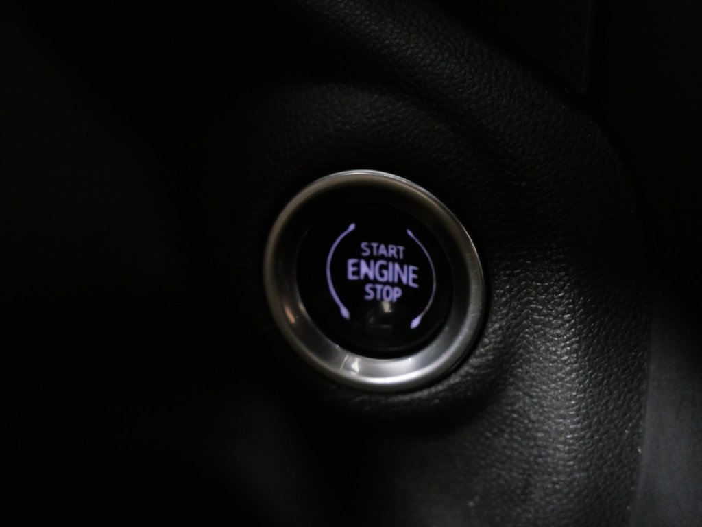 Used 2020 GMC Sierra 1500 AT4 w/ AT4 Premium Package AWD/4WD image 27