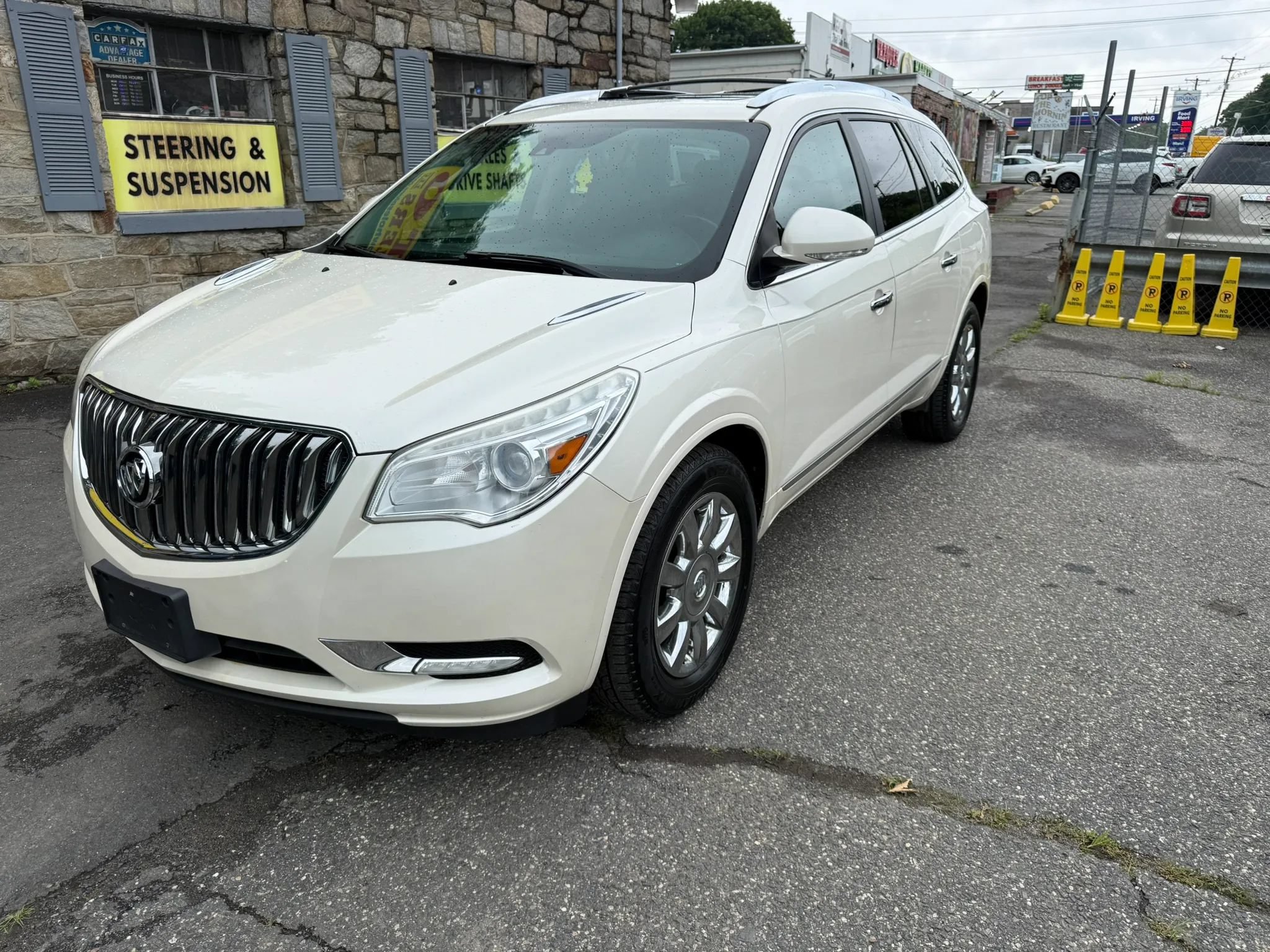 Used 2015 Buick Enclave Premium w/ Trailering Package AWD/4WD image 2