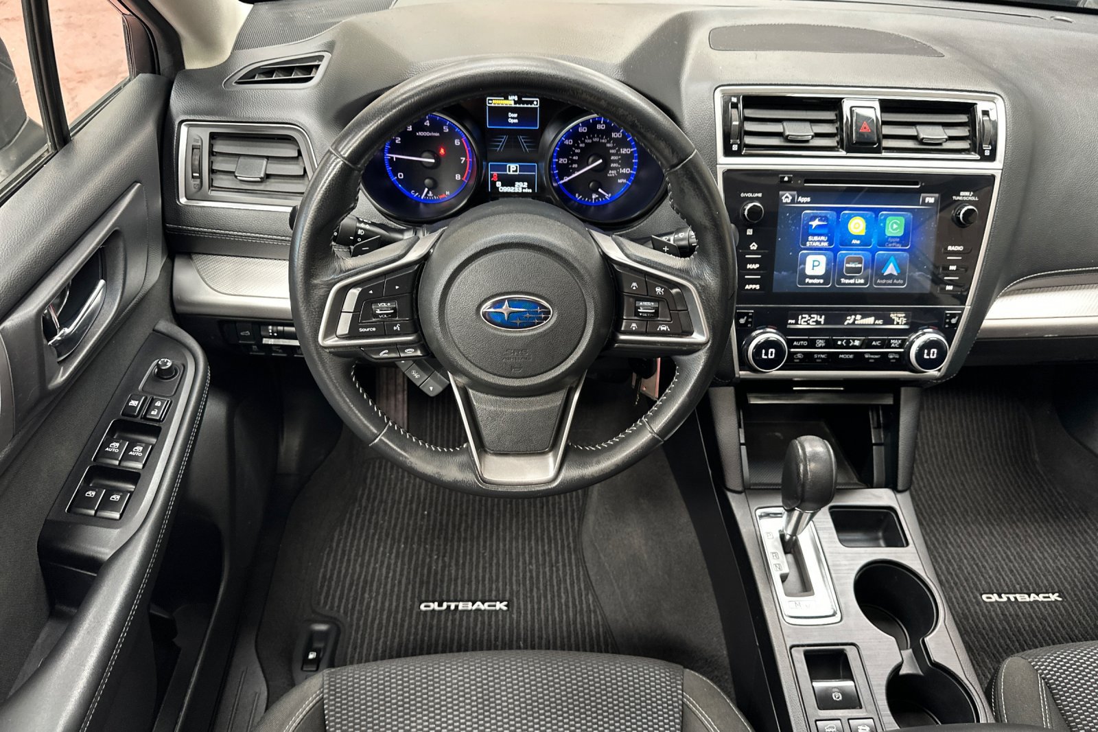 Used 2018 Subaru Outback 2.5i Premium AWD/4WD image 18