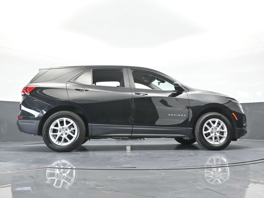 Used 2023 Chevrolet Equinox LS FWD image 53