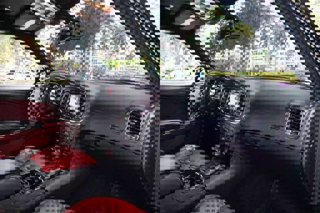 Used 2022 Dodge Charger SRT Hellcat image 87