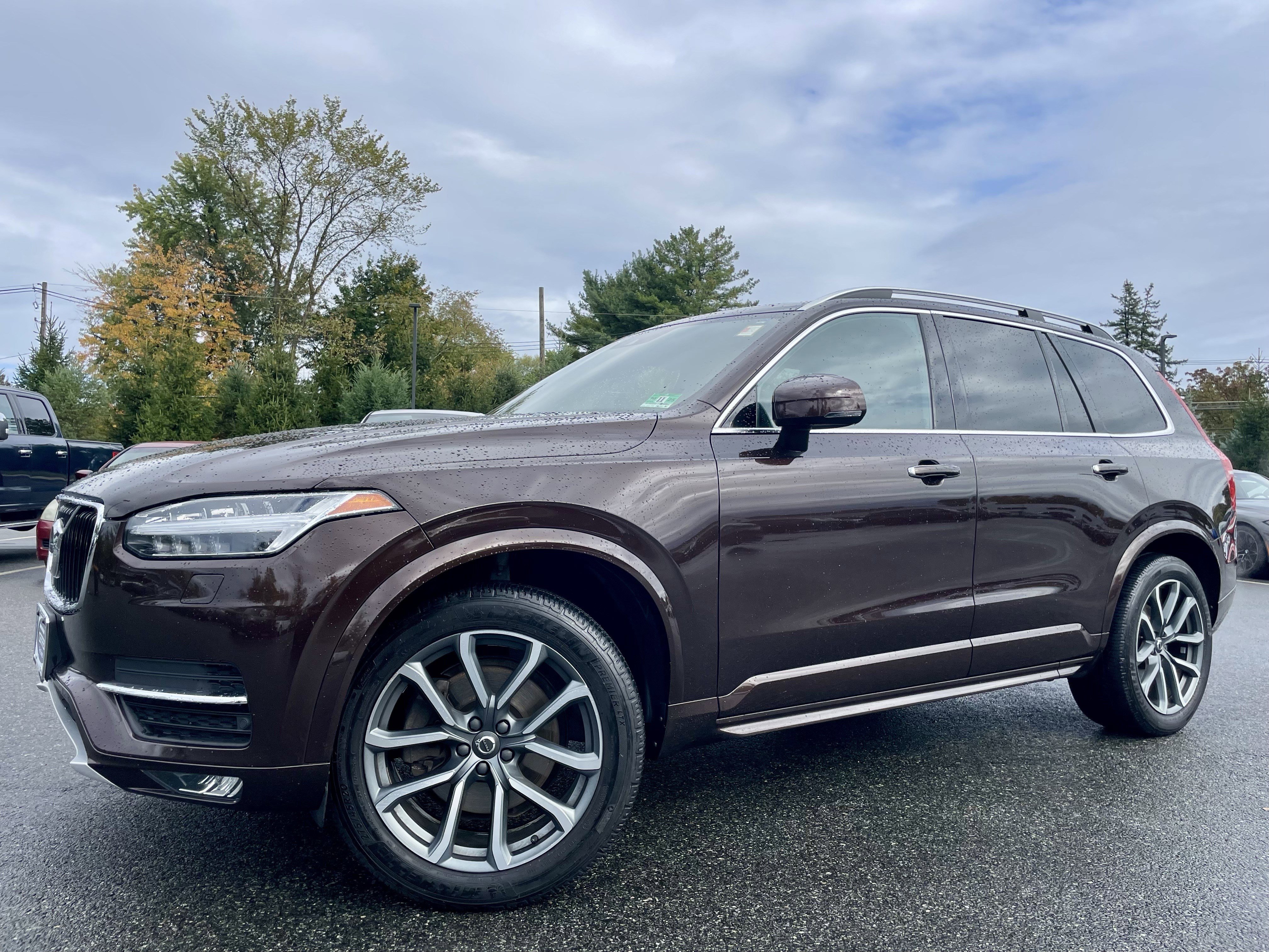 Used 2018 Volvo XC90 T6 Momentum w/ Momentum Plus Package
