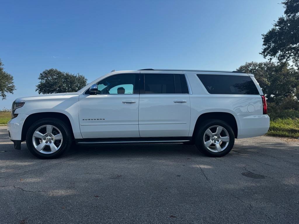 Used 2017 Chevrolet Suburban Premier AWD/4WD image 2