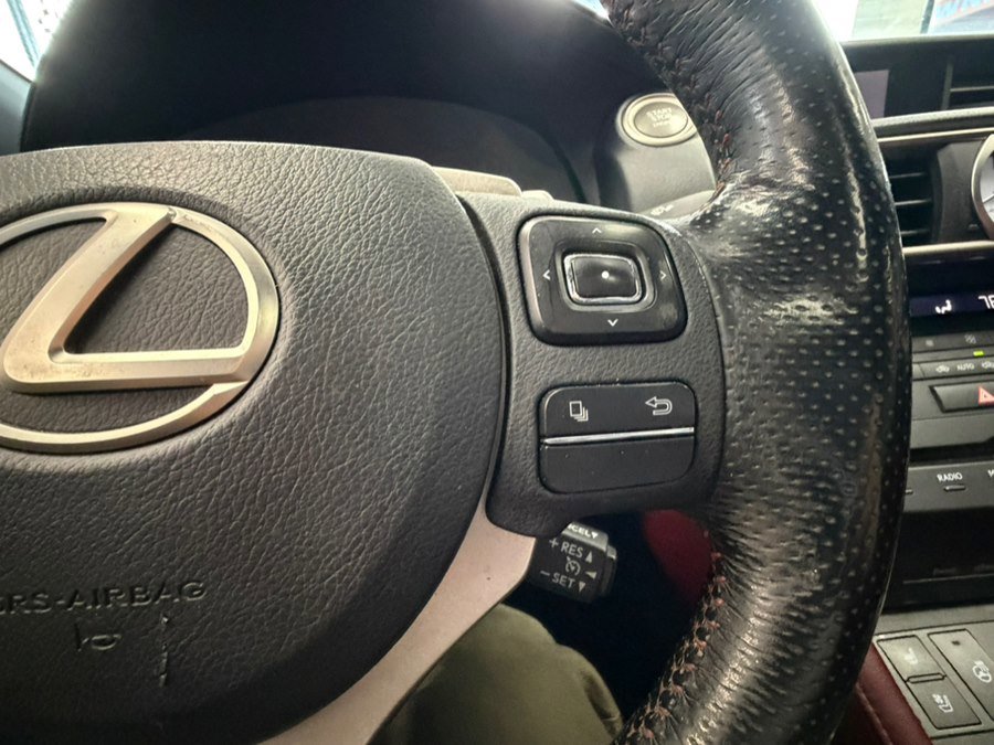 Used 2017 Lexus RC 300 F Sport image 38