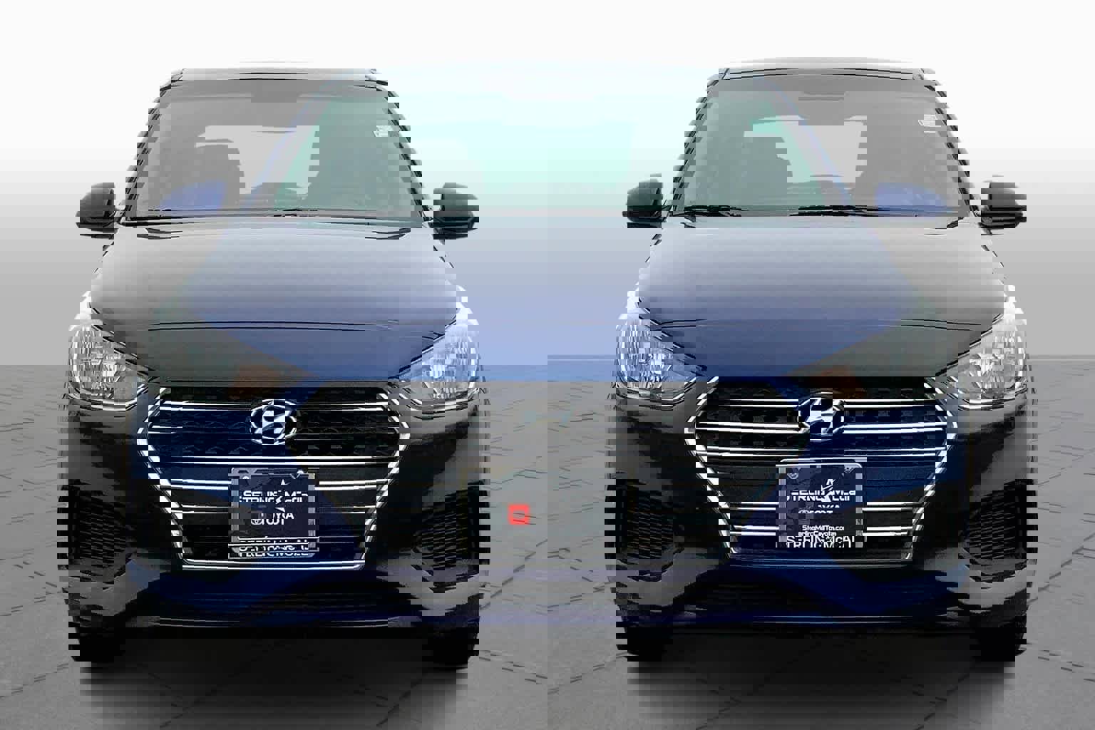 Used 2021 Hyundai Accent SE image 3