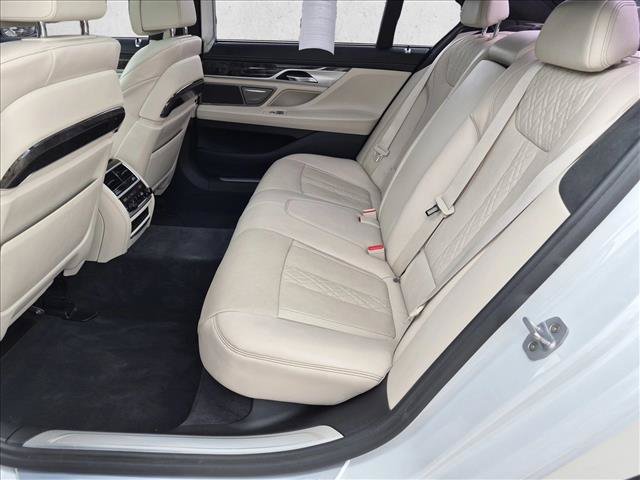 Used 2018 BMW 750i xDrive AWD/4WD image 20