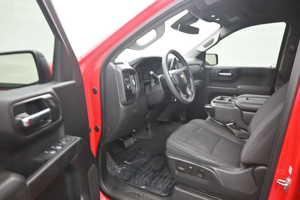 Used 2022 Chevrolet Silverado 1500 Custom w/ LPO, Dark Essentials Package RWD image 10