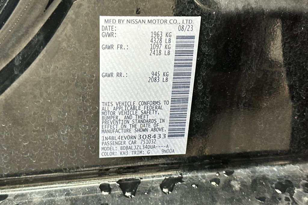 Used 2024 Nissan Altima 2.5 SL FWD image 29