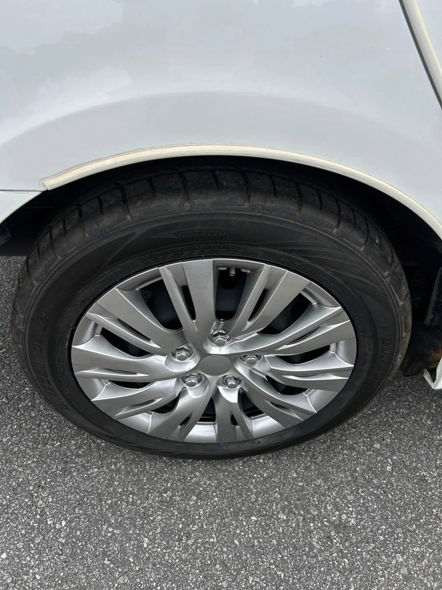 Used 2011 Honda Civic LX image 9