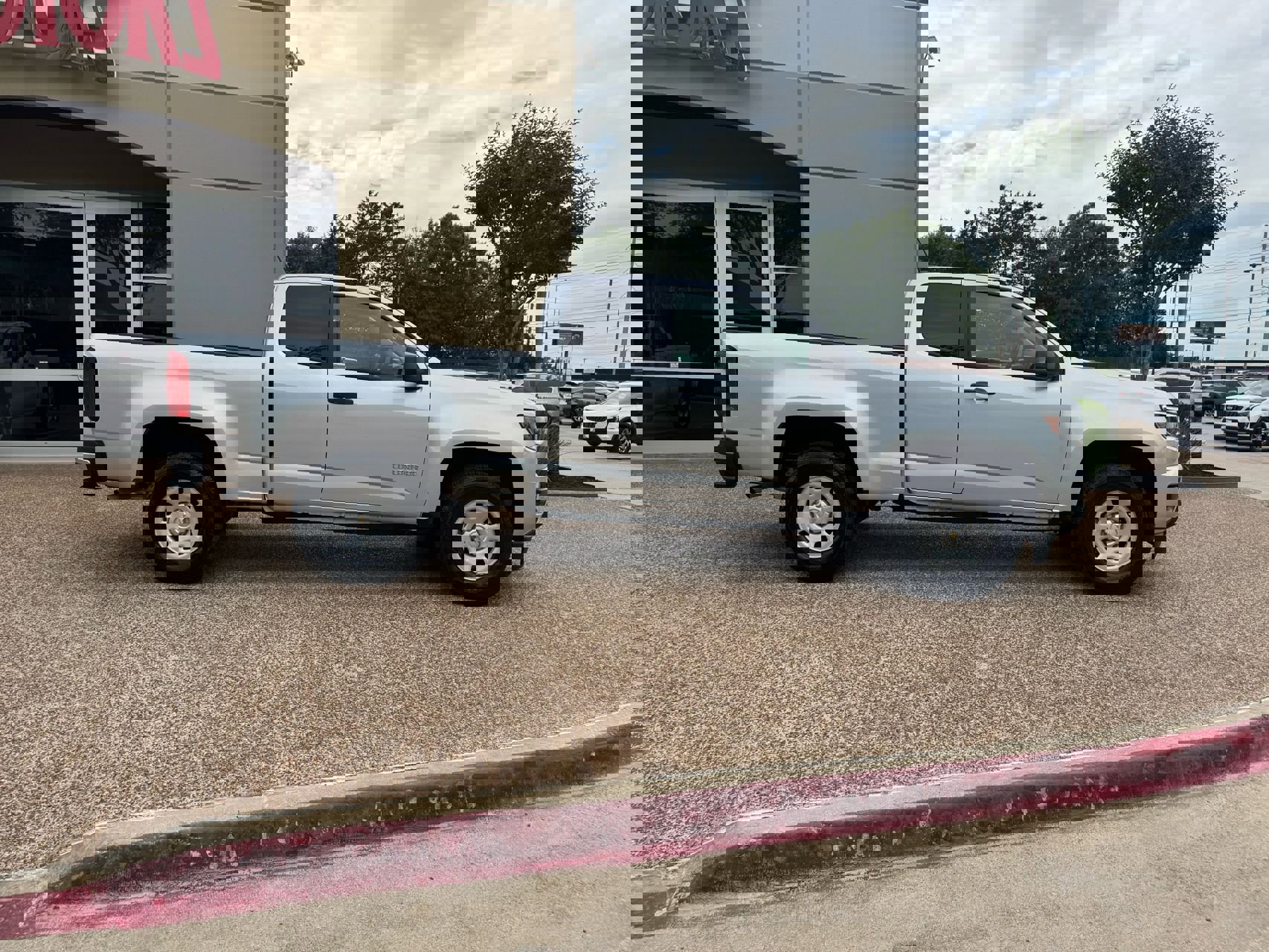 Used 2016 Chevrolet Colorado W/T w/ WT Convenience Package image 7