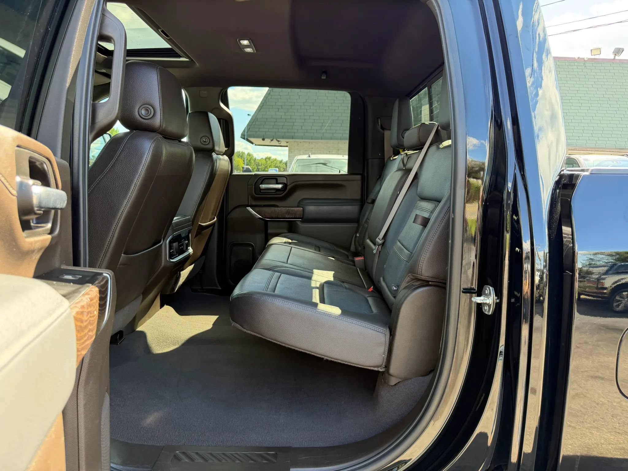 Used 2022 GMC Sierra 2500 Denali w/ Denali Ultimate Package AWD/4WD image 20