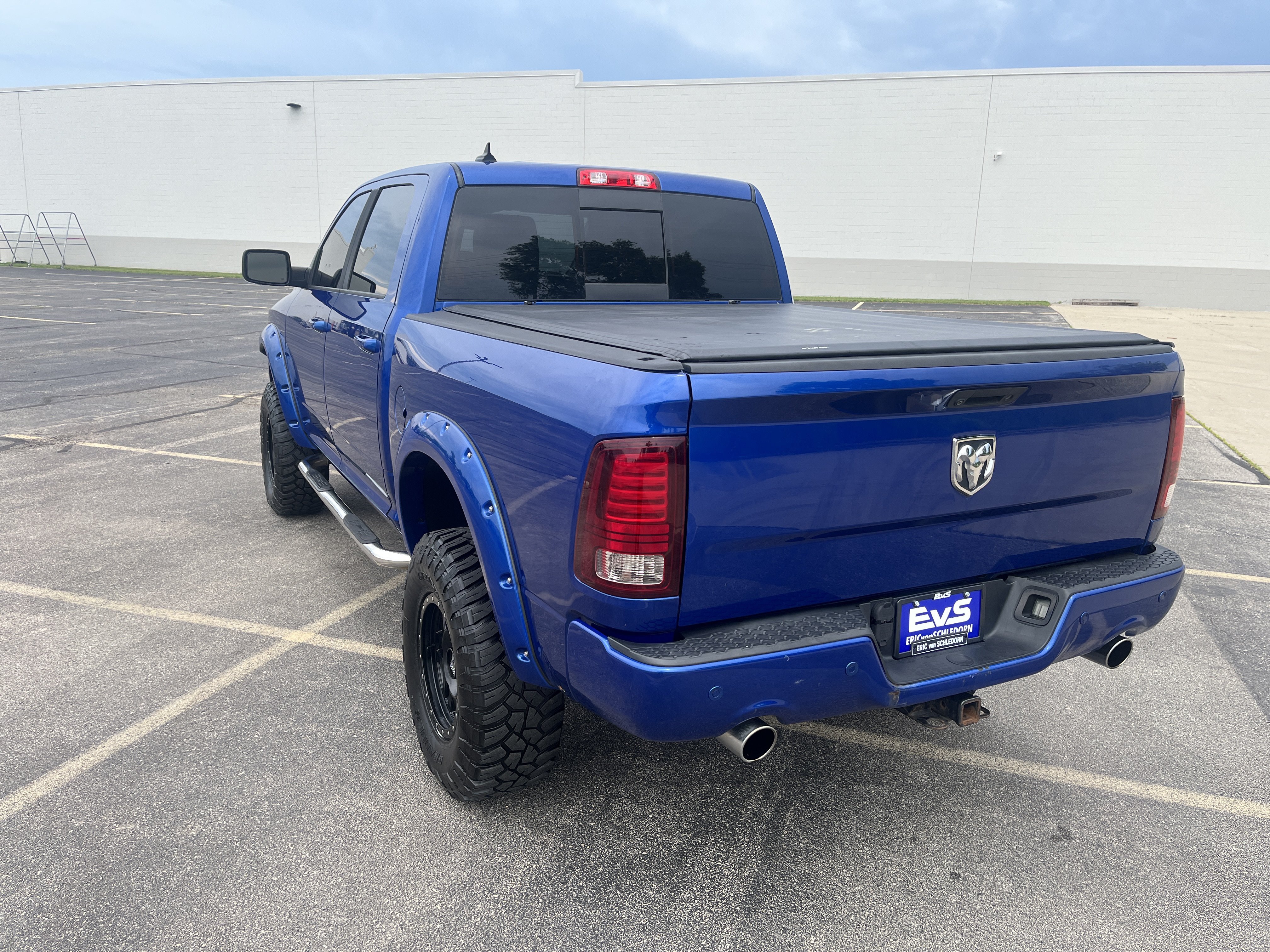 Used 2015 RAM 1500 Sport w/ Convenience Group AWD/4WD image 4