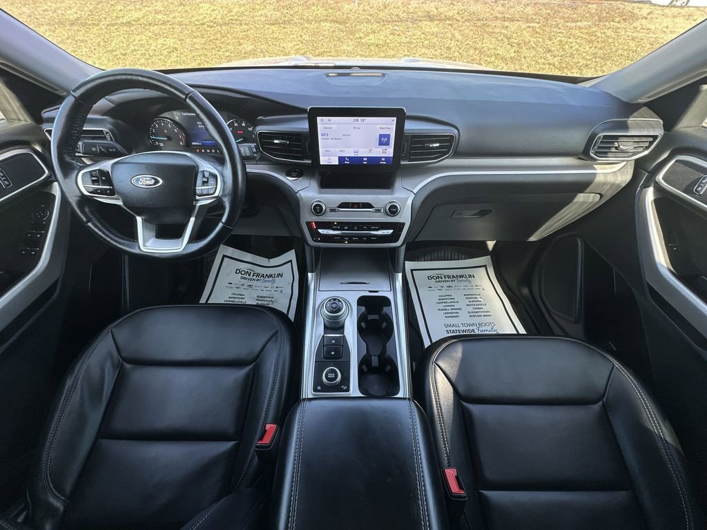 Used 2023 Ford Explorer XLT w/ Equipment Group 202A image 20