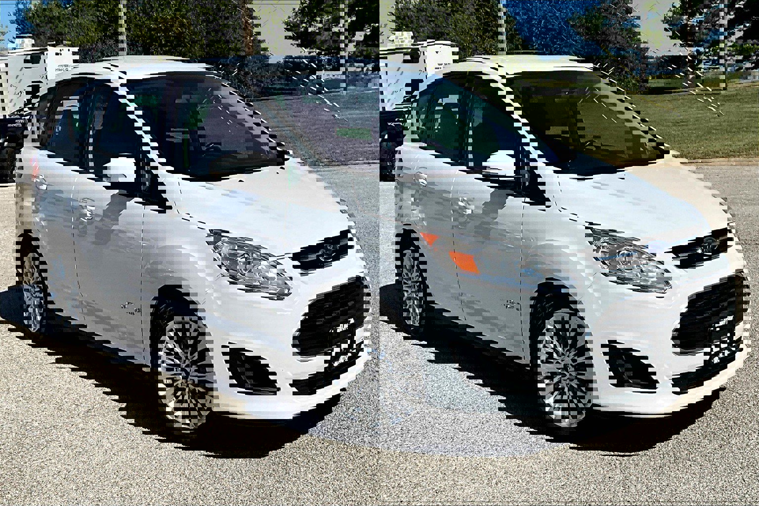 Used 2017 Ford C-MAX SE image 38