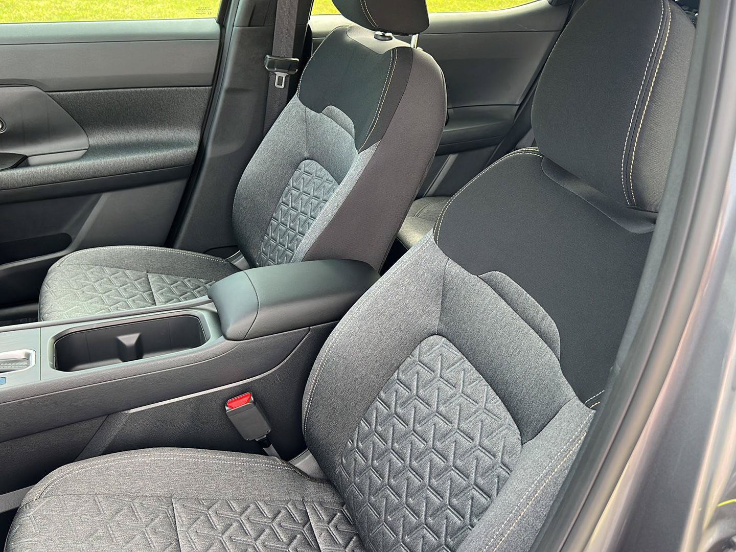 New 2026 Nissan Kicks SV FWD image 28