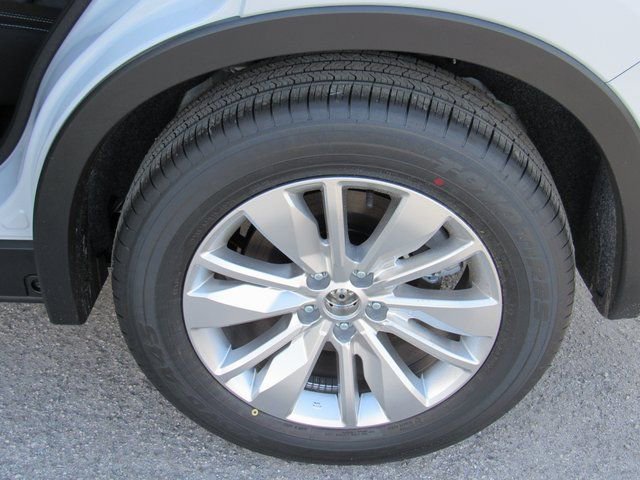 New 2026 Mitsubishi Outlander ES image 7