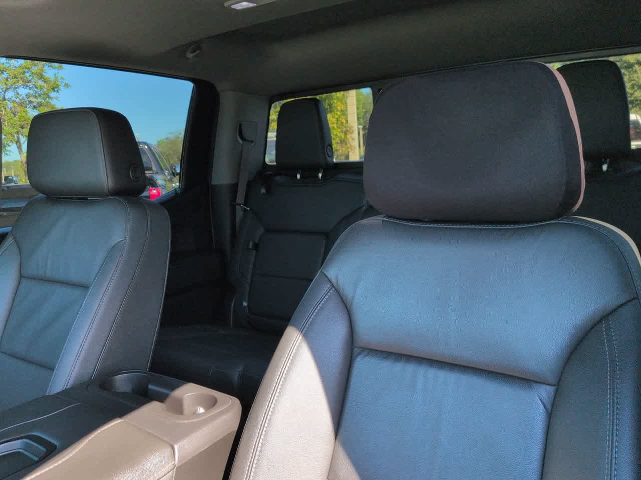 Used 2022 Chevrolet Silverado 1500 RST w/ Redline Edition AWD/4WD image 8