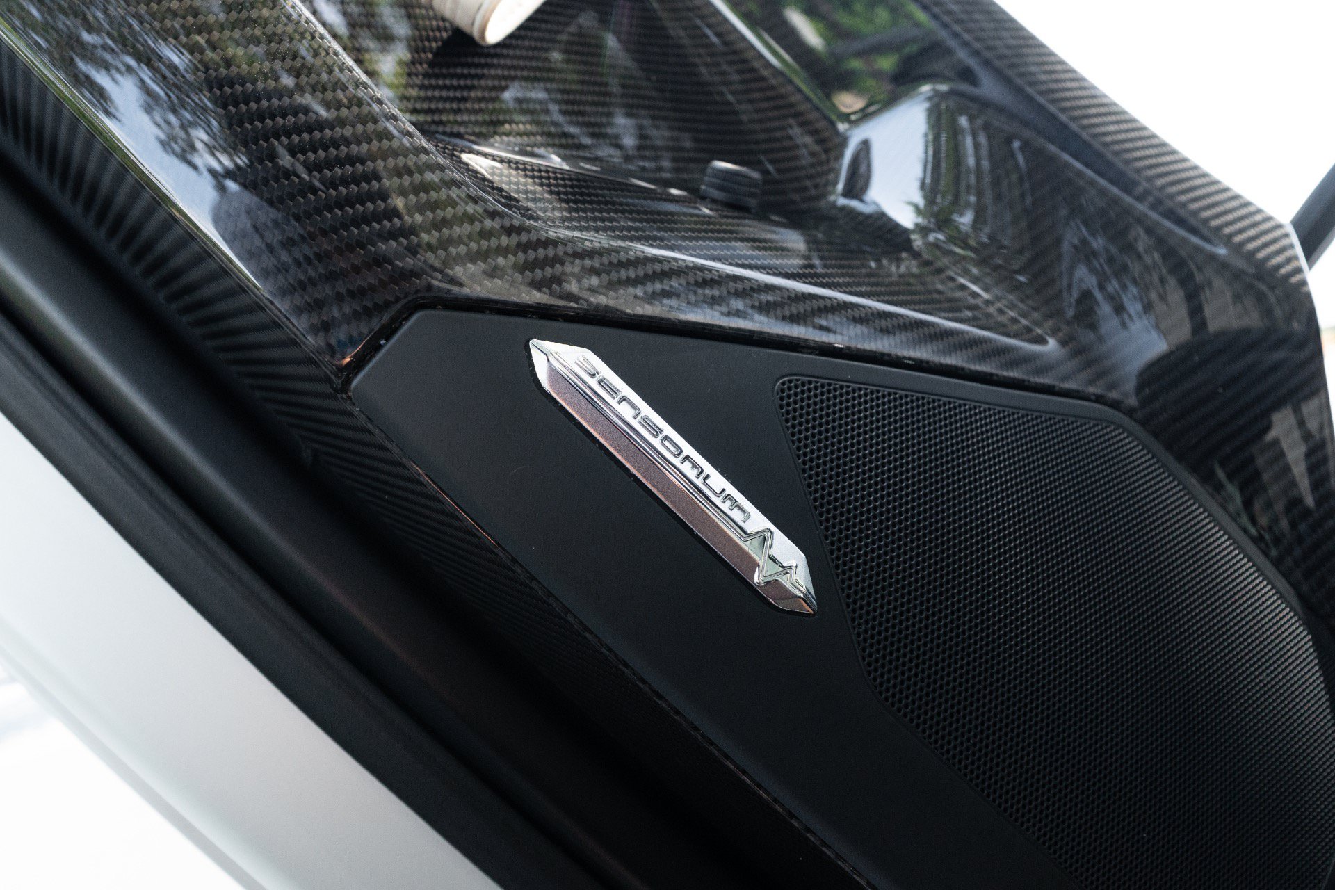 Used 2020 Lamborghini Aventador SVJ AWD/4WD image 53