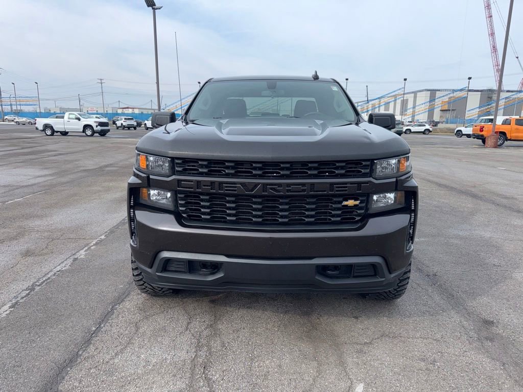Used 2019 Chevrolet Silverado 1500 Custom w/ Custom Value Package image 9