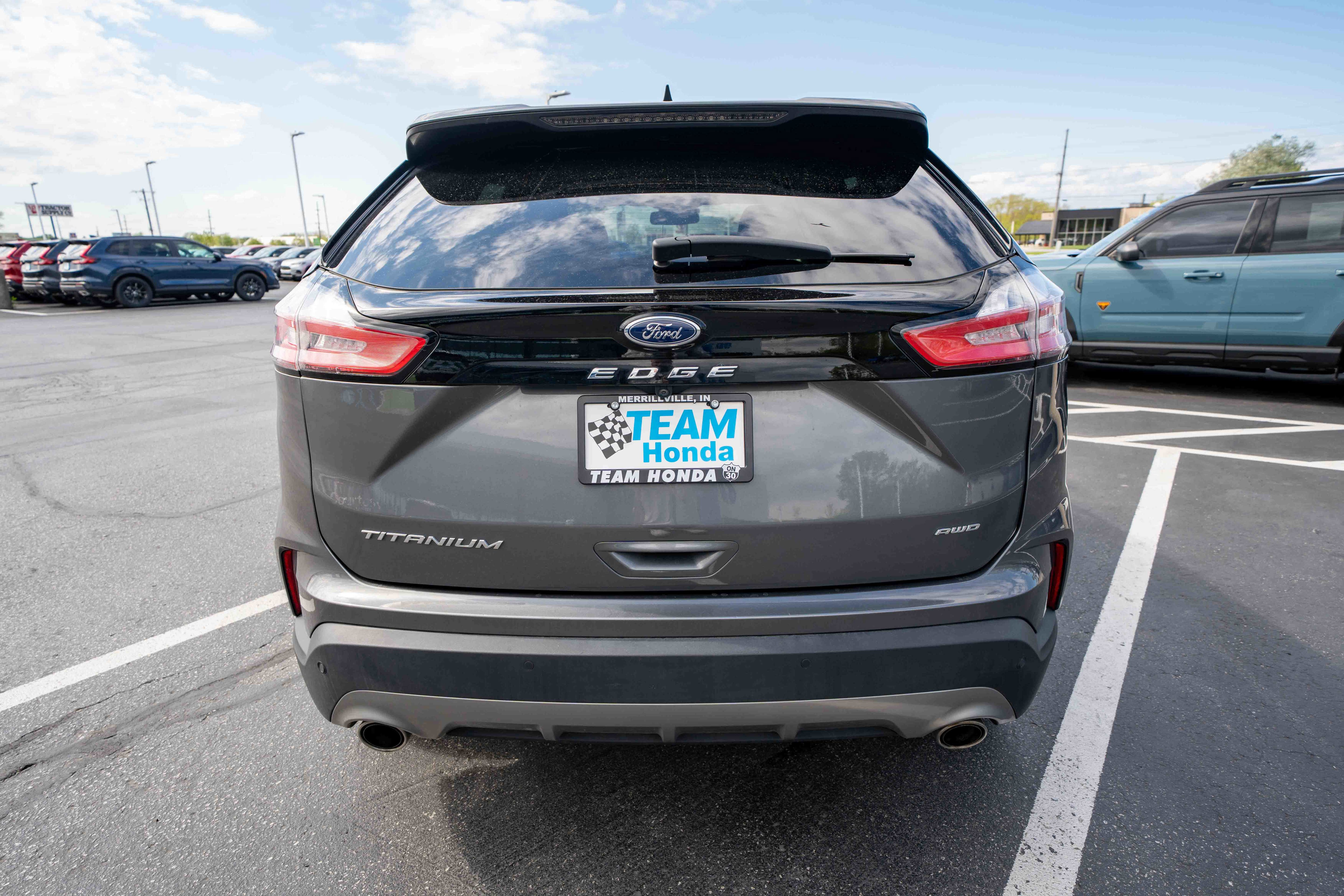 Used 2024 Ford Edge Titanium AWD/4WD image 5
