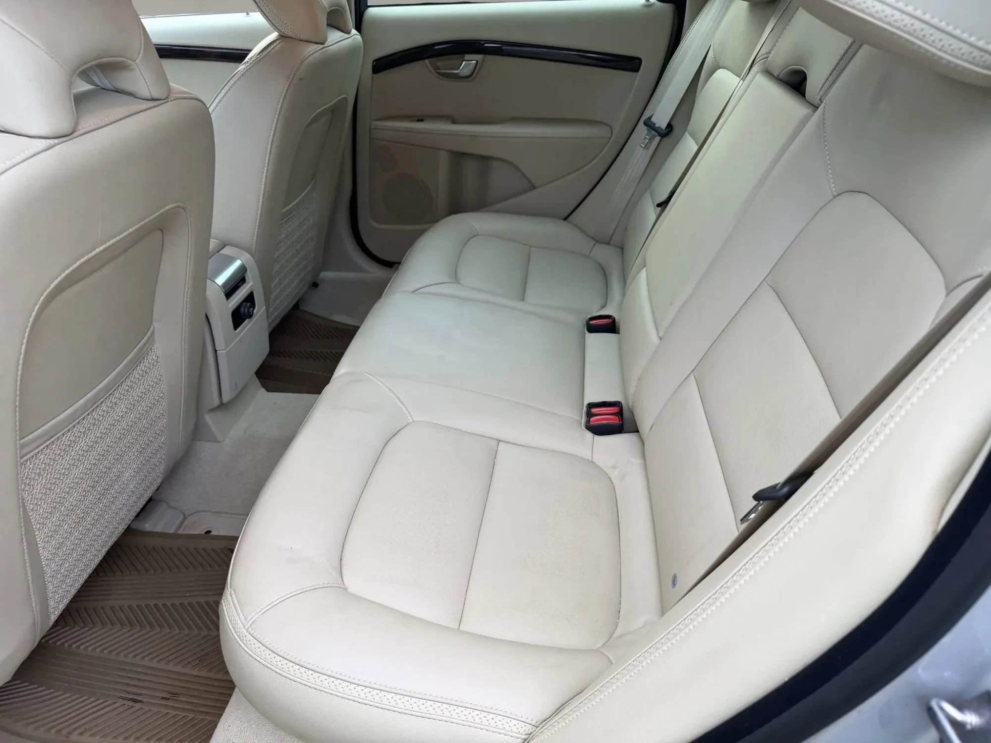 Used 2015 Volvo XC70 T5 Premier FWD image 8