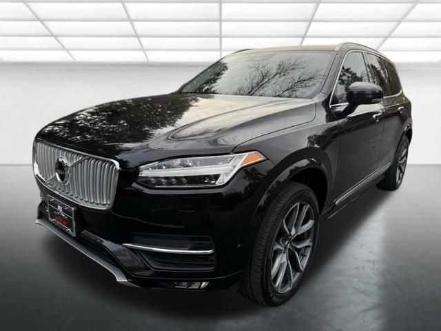 Used 2017 Volvo XC90 T6 Inscription w/ Vision Package image 1