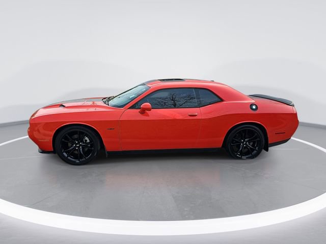 Used 2017 Dodge Challenger R/T w/ Blacktop Package image 2