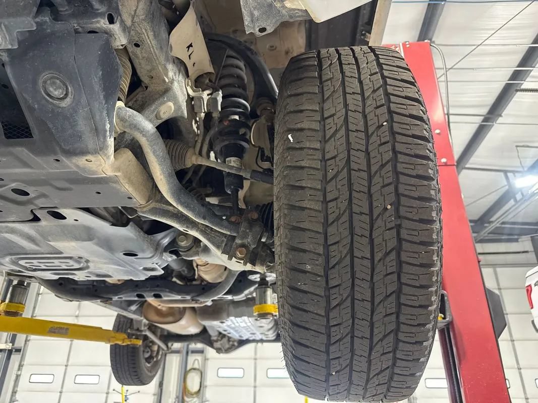 Used 2019 Toyota 4Runner TRD Off-Road AWD/4WD image 23