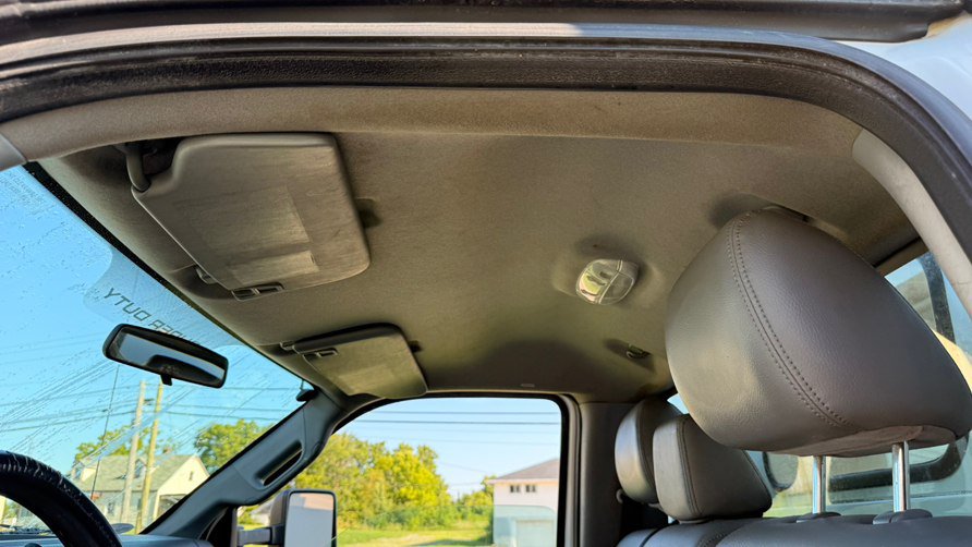 Used 2015 Ford F550 2WD Regular Cab Super Duty image 17