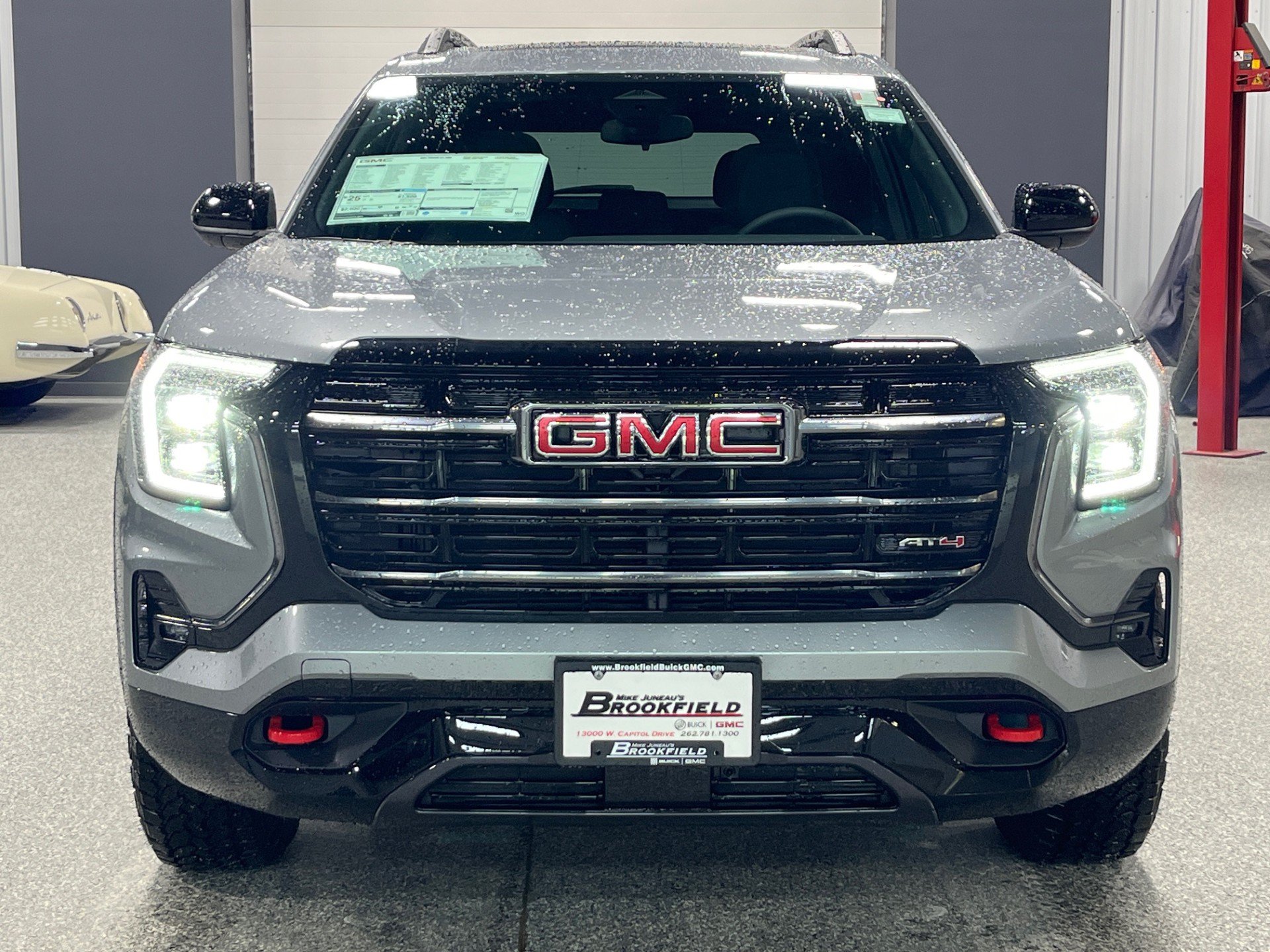 New 2026 GMC Terrain AT4 w/ Convenience Package III AWD/4WD image 8