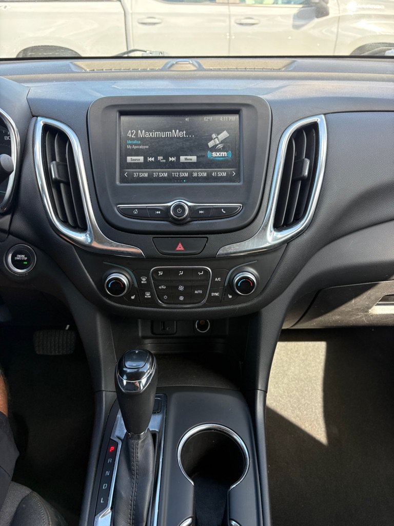 Used 2018 Chevrolet Equinox LT AWD/4WD image 15