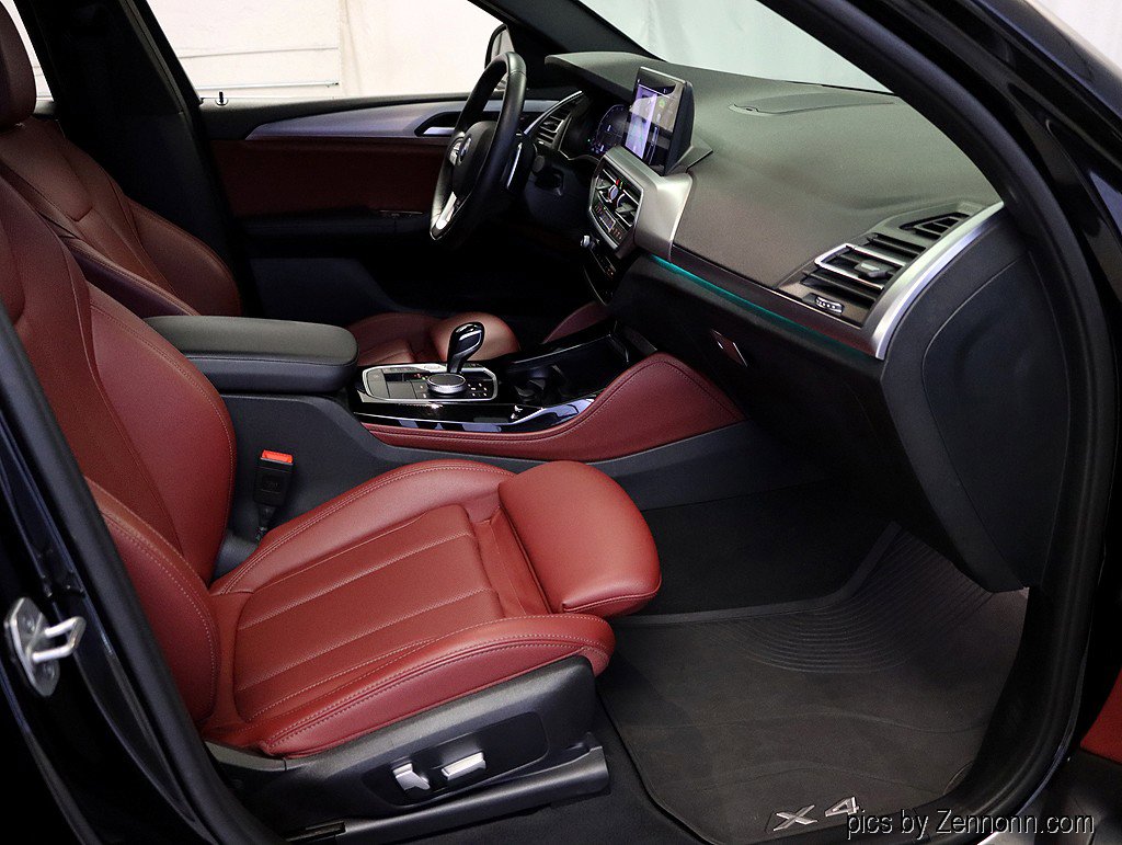Certified 2023 BMW X4 xDrive30i w/ Premium Package image 32