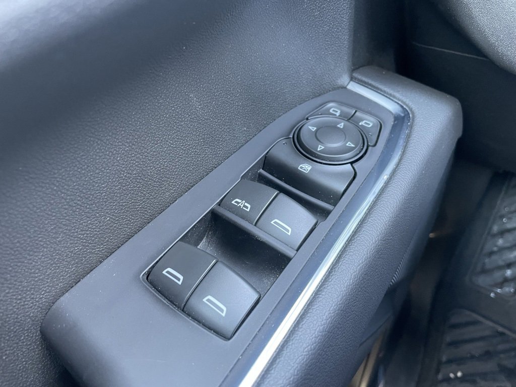 Used 2022 GMC Sierra 1500 Elevation image 24