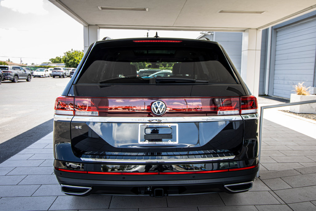 New 2026 Volkswagen Atlas SE FWD image 18